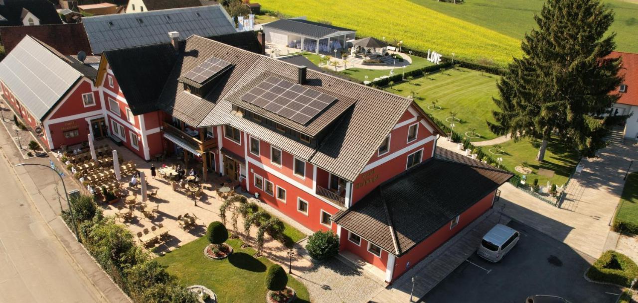 Landhotel Grabinger Schwandorf Eksteriør billede