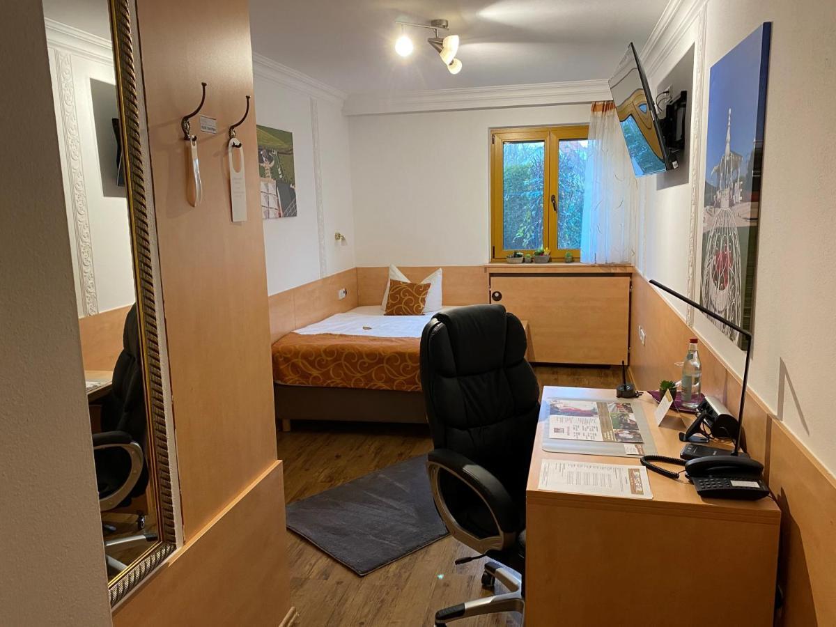 Landhotel Grabinger Schwandorf Eksteriør billede
