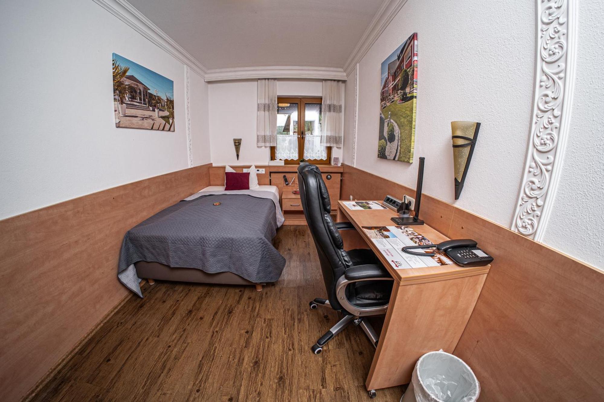 Landhotel Grabinger Schwandorf Eksteriør billede